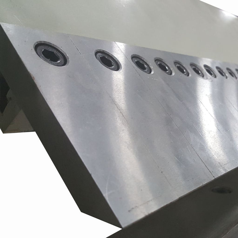 BB-5016F-DS; Manually Operated Reversible Box and Pan Brake, 50" Length, 16 Gauge Mild Steel Capacity