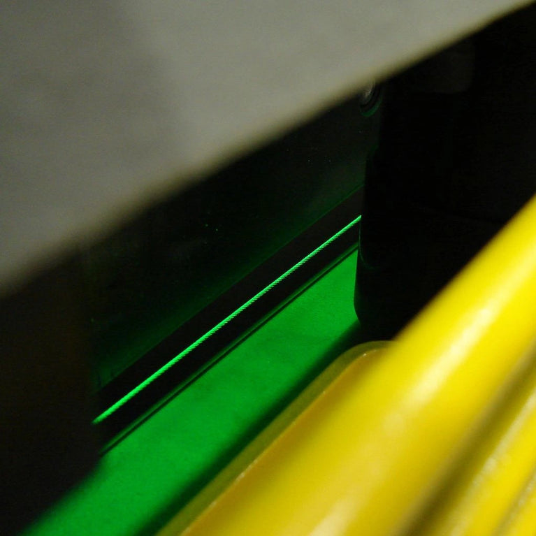 SH-5203-HD-NC; 220V 3Phase Heavy Duty Hydraulic Shear. 52" Length 3 (1/4") Gauge Mild Steel Capacity