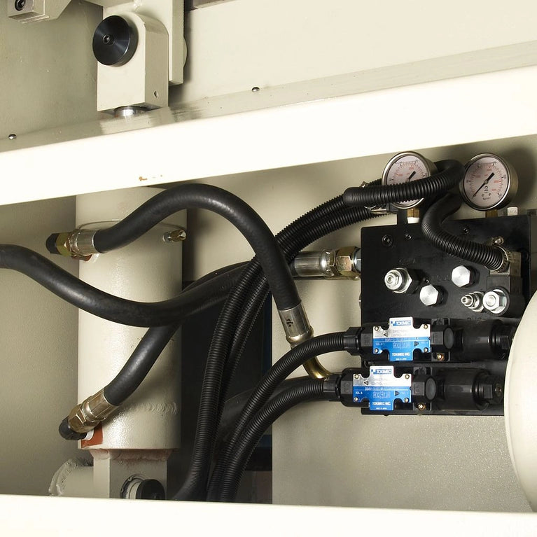 SH-5203-HD-NC; 220V 3Phase Heavy Duty Hydraulic Shear. 52" Length 3 (1/4") Gauge Mild Steel Capacity