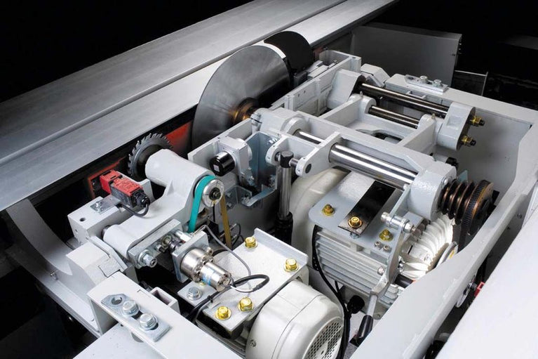 STS-16120-CNC; 220V 3 Phase 7.5 hp 16" CNC Sliding Table Saw