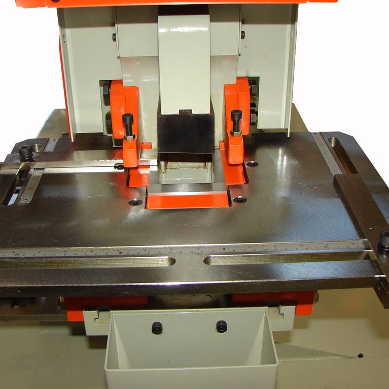 SW-132; 220V 3Phase Dual Operator 132 Ton 5 Station Ironworker