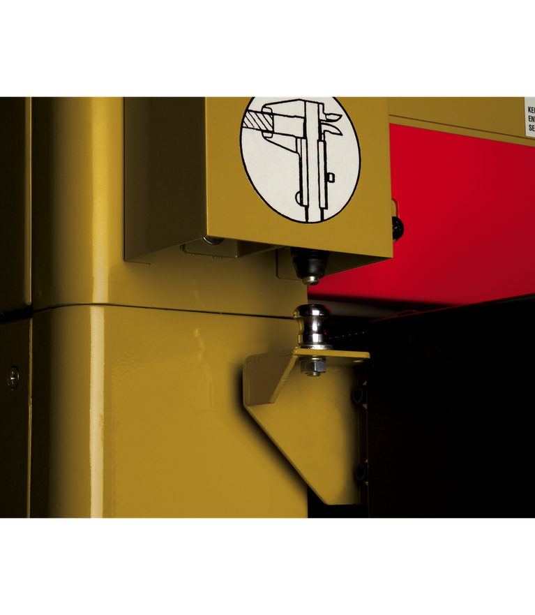 WB-25, 25" Wide Belt Sander, 15HP 3PH 230/460V, Vari Speed, DRO