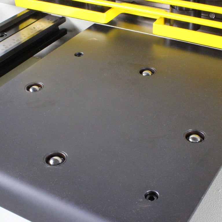 SH-5203-HD; 220V 3Phase Heavy Duty Hydraulic Shear. 52" Length 3 (1/4") Gauge Mild Steel Capacity