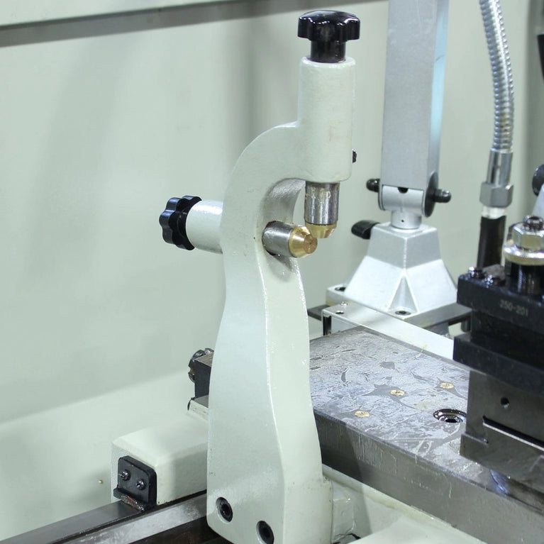 PL-1440E-1.0; 14" x 40" Geared Head Lathe with DRO 2HP, 220V 1Phase