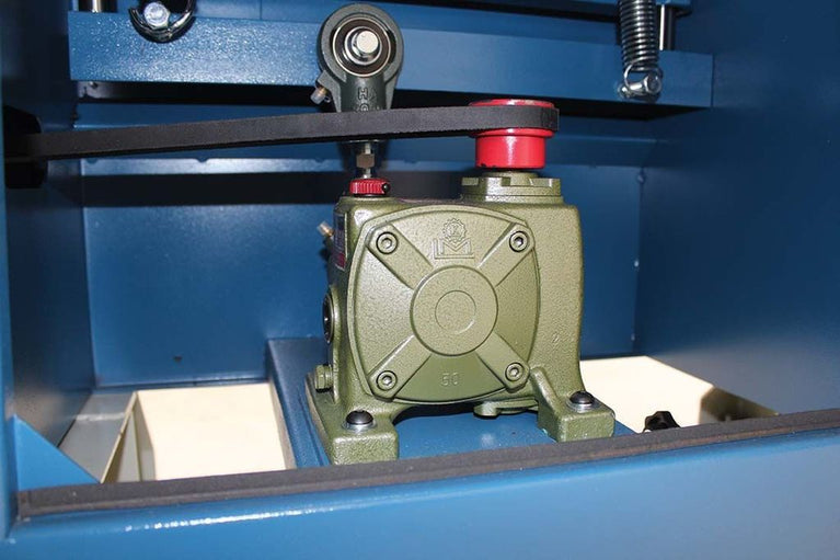 ES-9138; 220V Single Phase 3HP Oscillating Edge Sander, 9" x 138.5" Belt Size,