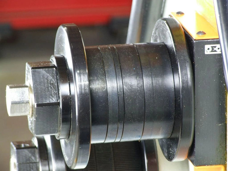 R-M55; 220V 1Phase 60 Htz Roll Bender