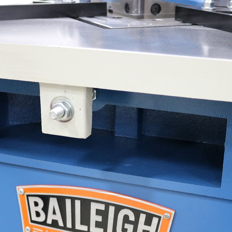 SN-F11-AN; 11 Gauge Mild Steel Air Operated, Fixed Angle Sheet Metal Notcher, 5" Blade Length