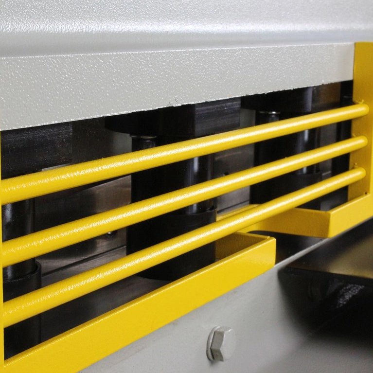 SH-5203-HD; 220V 3Phase Heavy Duty Hydraulic Shear. 52" Length 3 (1/4") Gauge Mild Steel Capacity