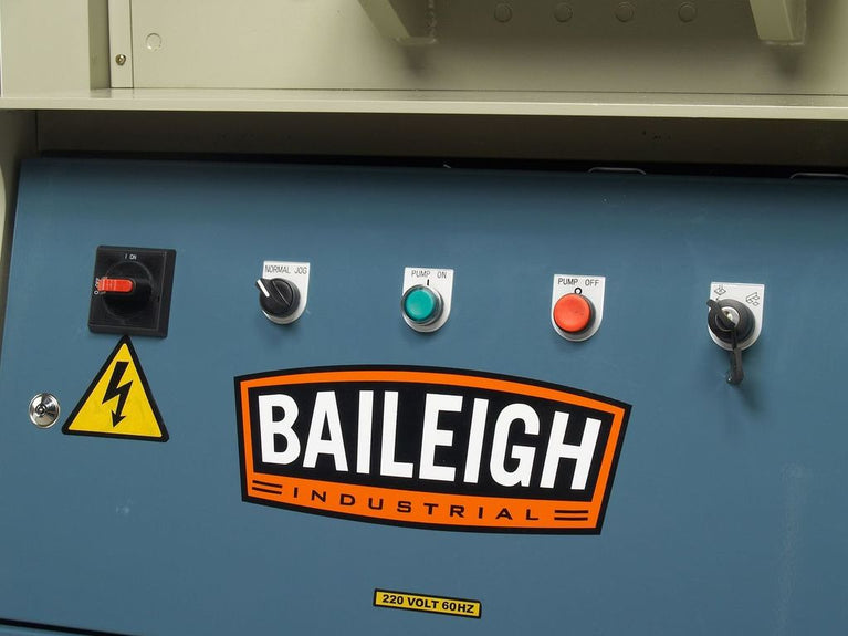SW-621; 220V 1Phase 62 Ton 5 Station Ironworker